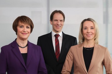 Der Vorstand von links nach rechts: Dr. Doris Pfeiffer, Dr. Martin Krasney, Stephanie Stoff-Ahnis